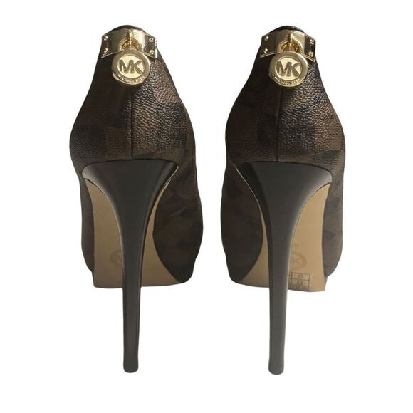 Michael Kors Monogram MK High Heel Shoe Pump Brown Womens Size US 8.5 M - Picture 3 of 10